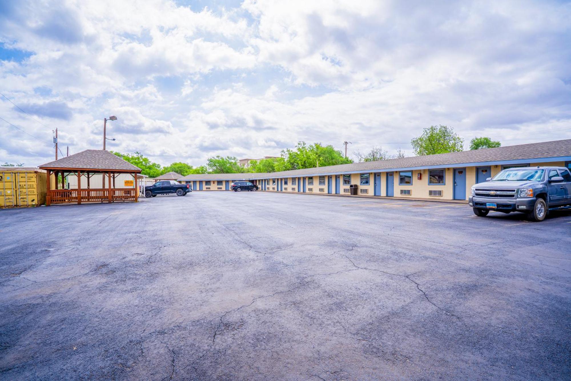 Purple Sage By Oyo Snyder Tx Motel Exterior photo